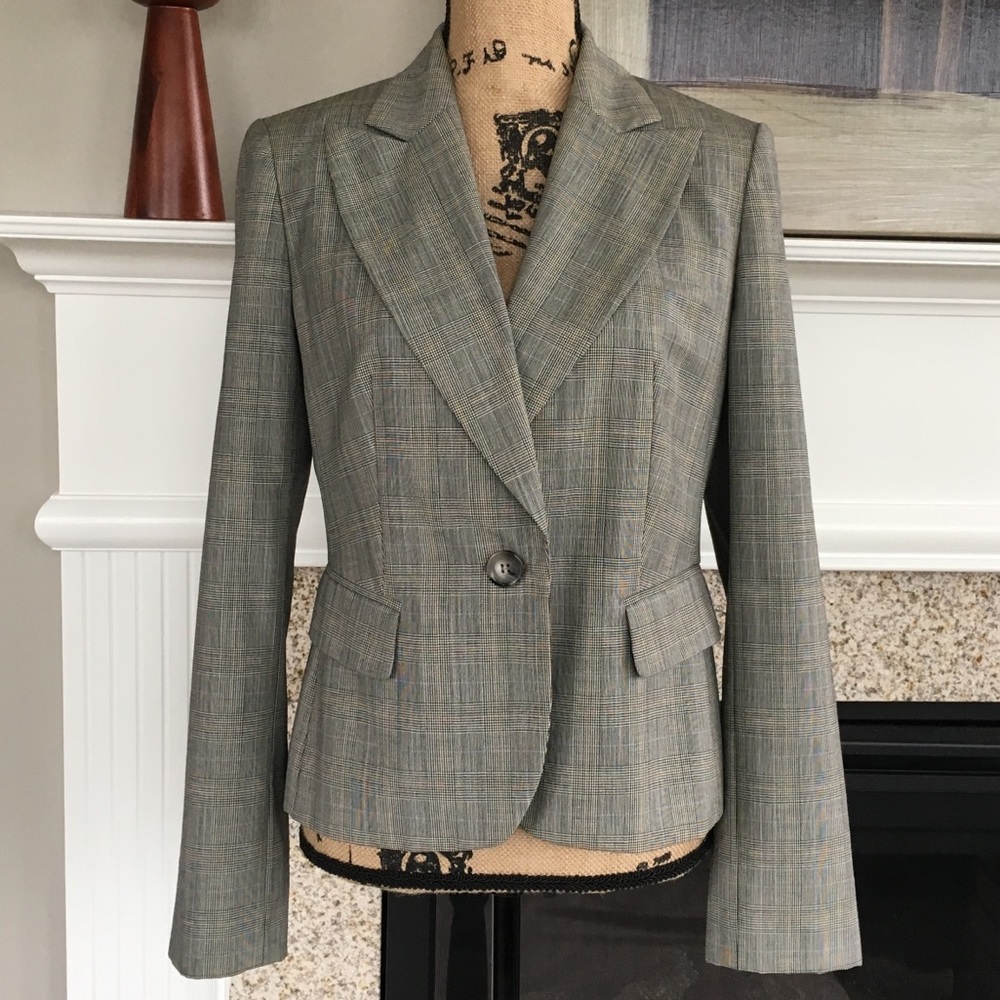 Loft plaid blazer, single-breasted.  Size 8